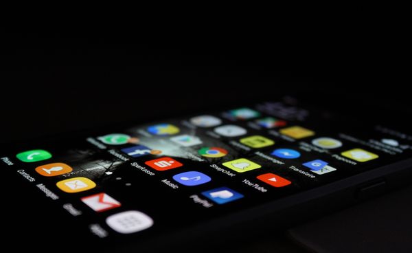 zdjęcie ekranu smartfona